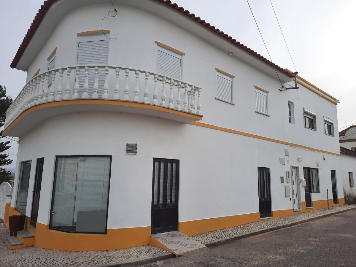 Casa Do Ninho - Entre O Campo E A Praia Cadaval Exteriör bild